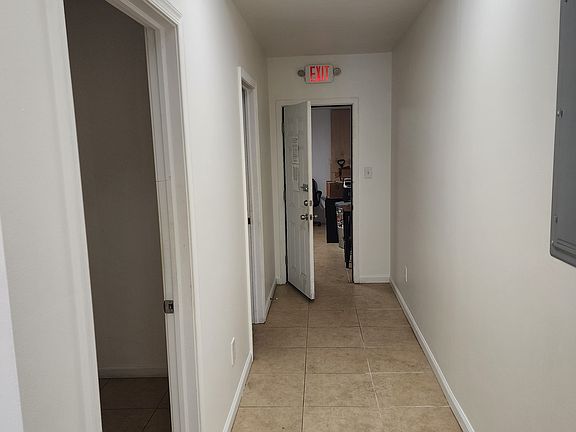 4th image of 7024 Elmwood Ave