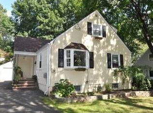 20 Edison Dr, Summit, NJ 07901