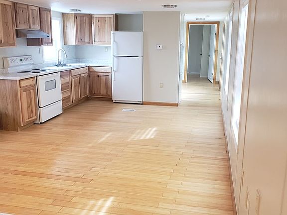 3rd image of 4139 Arden Ave Unit 4