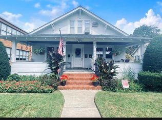 42 Union Ave, Amityville, NY 11701