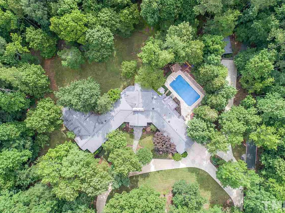 1st image of 118 Stoneridge Dr