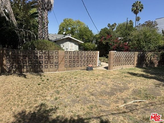 5th image of 5136 Noble Ave