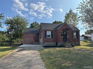 308 E Jefferson Ave, Owensville, MO 65066