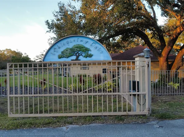 1004 Whispering Oaks Court, Sebring, FL 33875