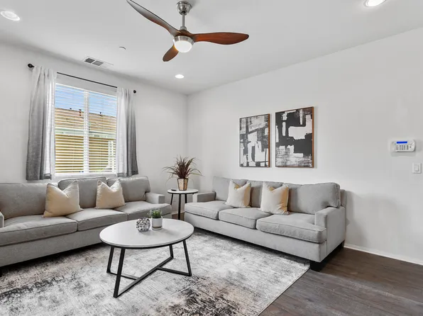 6397 Peacock Ct, Mira Loma, CA 91752