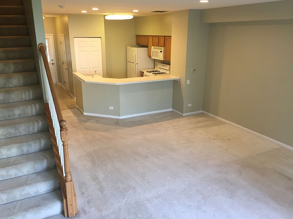 1st image of 2843 Stonewater Dr