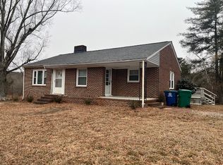 1087 Taylor Rd, Stoneville, NC 27048