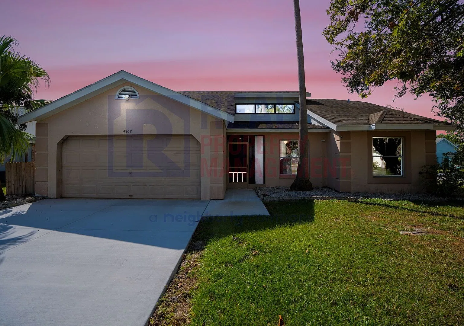 Lovely 3 Bed 2 Bath in Bradenton available now!! — Photo 2