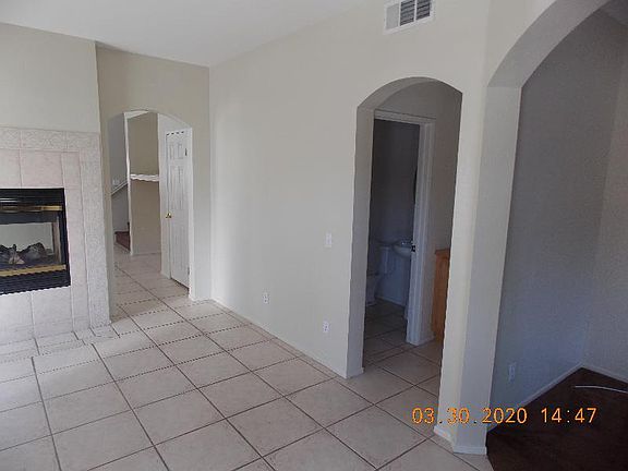 3rd image of 39820 Monarch Dr