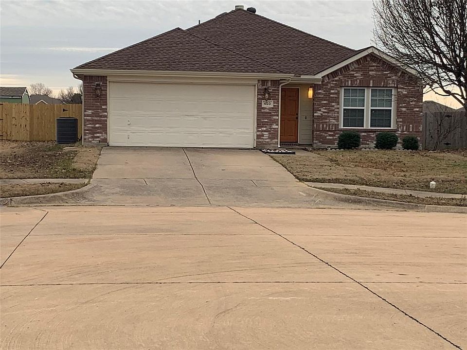 1st image of 603 Overton Dr