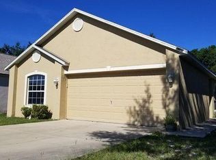 8346 Oak Crossing Dr W, Jacksonville, FL 32244