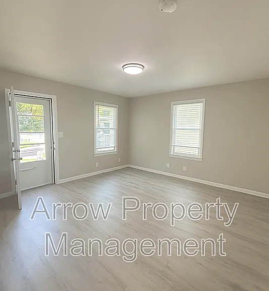 704 N 26th St #1 — Photo 10