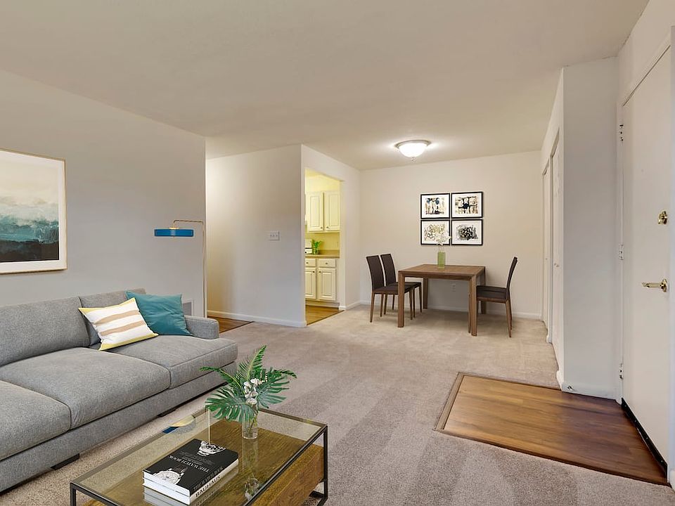 Living and dining area