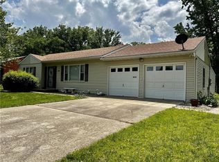 8813 E 57th Ter, Raytown, MO 64133