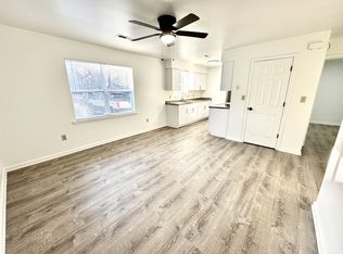 700 Simpson Rd APT 9-A, Anderson, SC 29621
