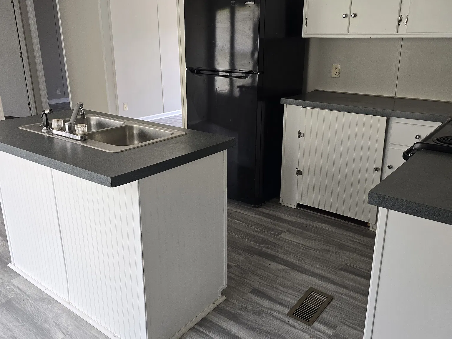 3 bed, 1248 sqft, $1,400 — Photo 4