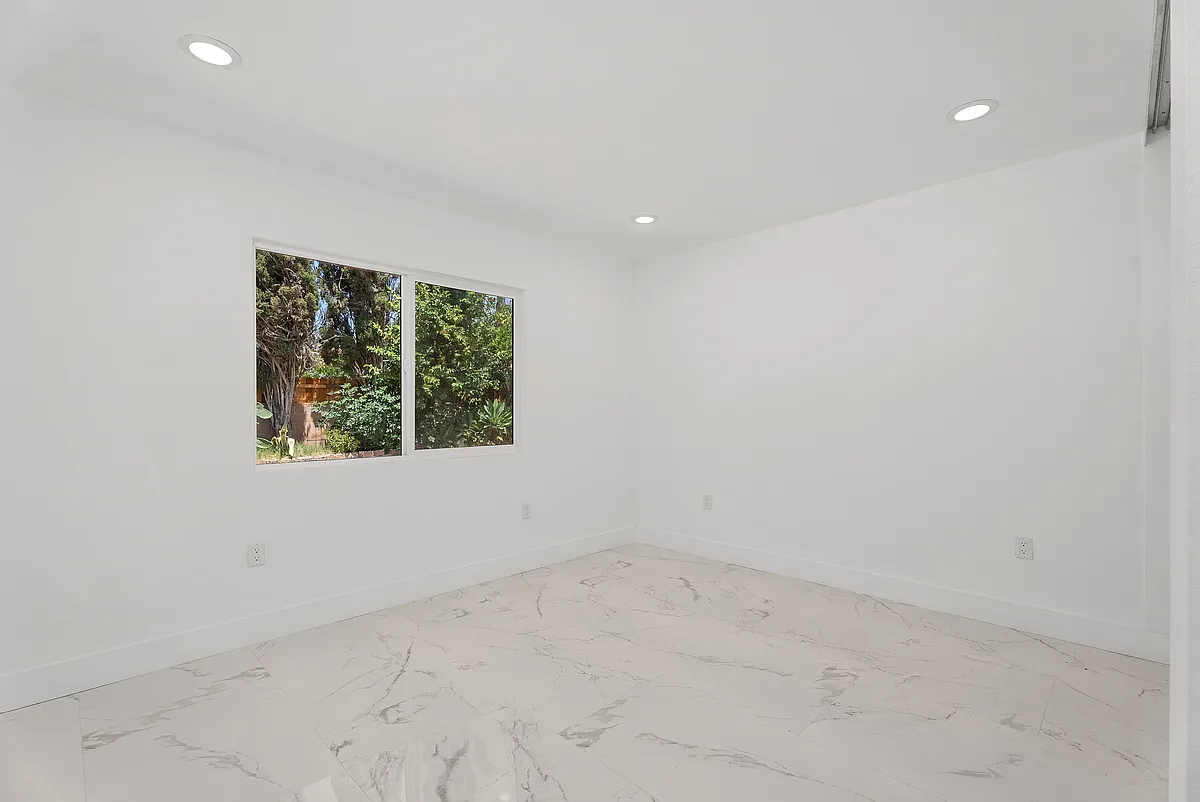 3 bed, 1485 sqft, $5,500 — Photo 3
