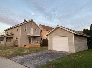 1101 Liberty St, Findlay, OH 45840