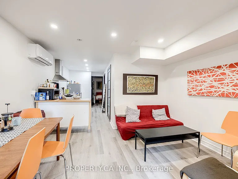 14 Bellwoods Ave — Photo 8