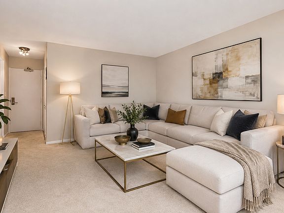 3rd image of 3440 N Lake Shore Dr APT 12B
