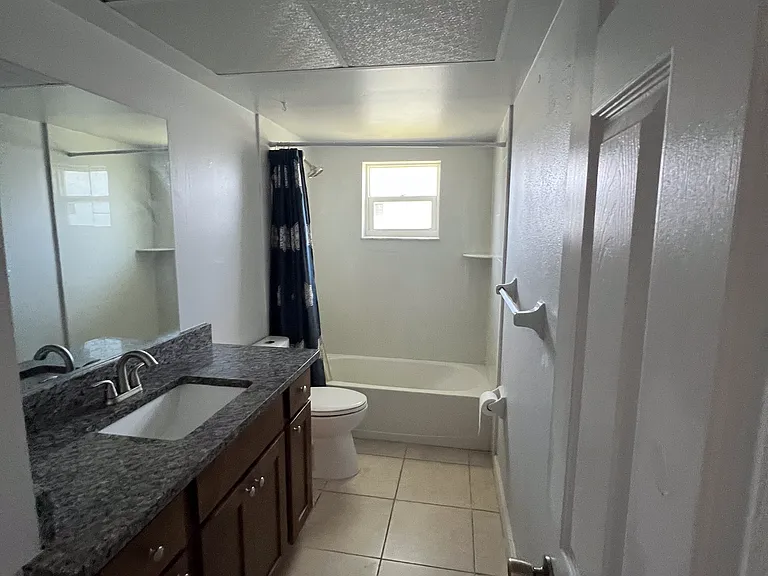 312 Cape Coral Pkwy W — Photo 15