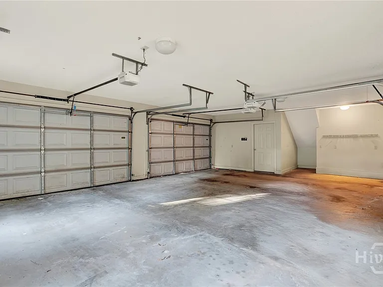 2 Wakefield Pl — Photo 27