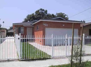 1422 E 60th St, Los Angeles, CA 90001