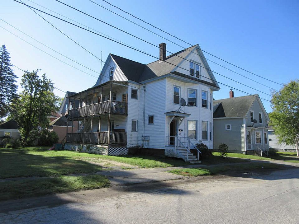 135 Summer St Lewiston ME Zillow