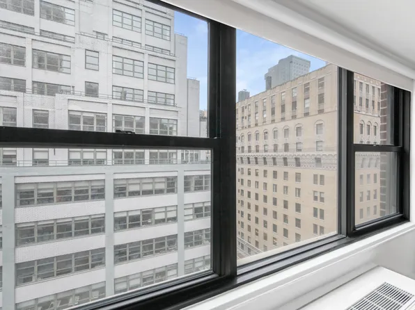 141 East 33rd Street image 9 of 9