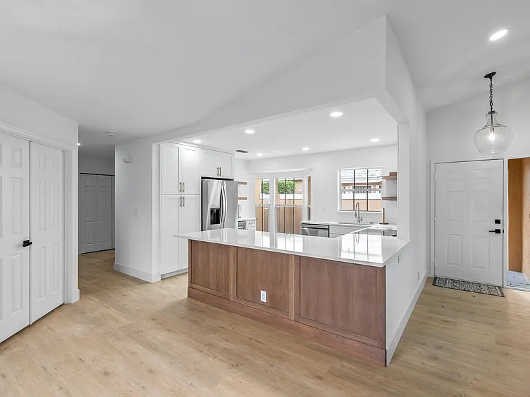 2650 Neaton Ct — Photo 10