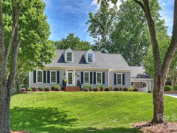 4013 Bridgewood Ln, Charlotte, NC 28226