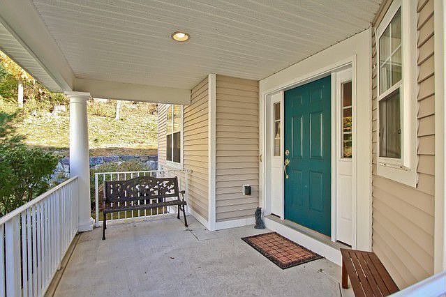 1st image of 40 Briarbrook Dr #40