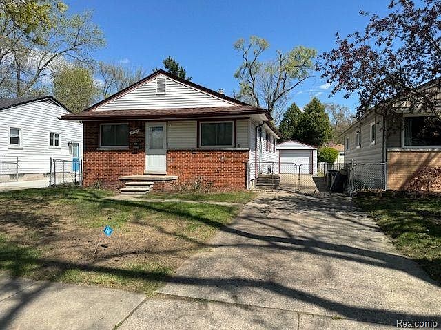 1st image of 18444 Gillman St