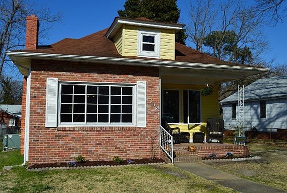 1st image of 138 Hollywood Ave