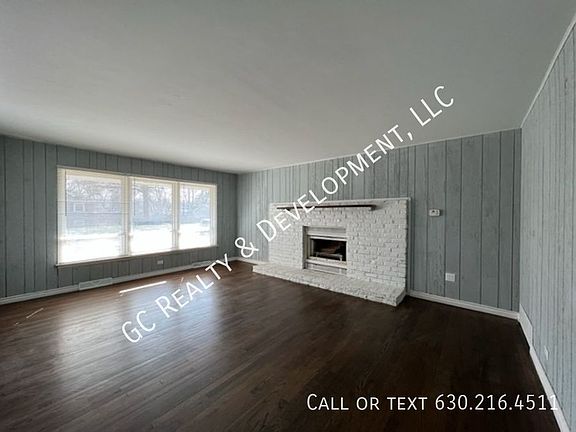 3rd image of 22W220 Burr Oak Dr