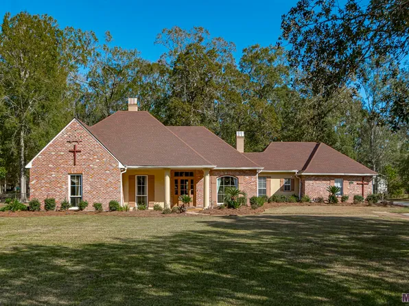 6520 Bryce Canyon Dr S, Greenwell Springs, LA 70739