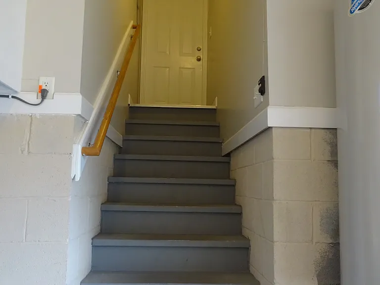 1713 Liberty Pike — Photo 33
