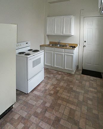 2nd image of 160 S Arlington St APT 2
