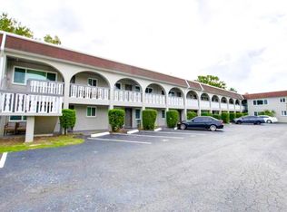 5900 22nd Ave N APT 15, Saint Petersburg, FL 33710