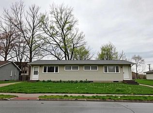 1915-1917 Taylor Dr, Iowa City, IA 52240