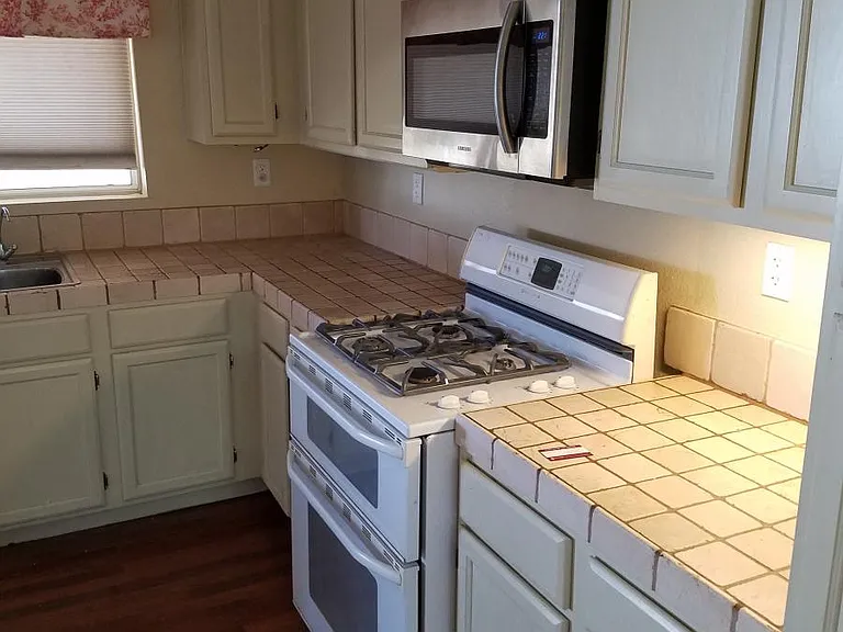 3056 Kaylyn St — Photo 20