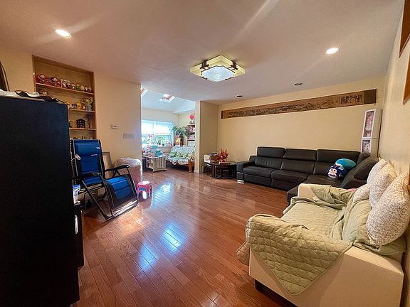 4th image of 1635 Cropsey Ave