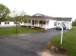 22 Mountain View Dr, Franklin, NH 03235