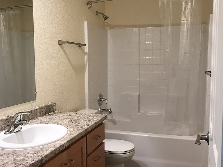 2758 Central Ave — Photo 9