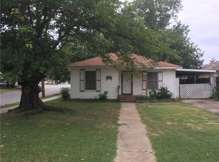 4812 E Loraine St, Haltom City, TX 76117