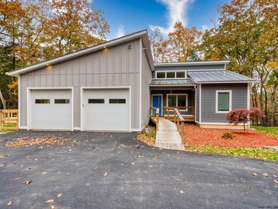 220 Van Dale, Woodstock, NY, 12491