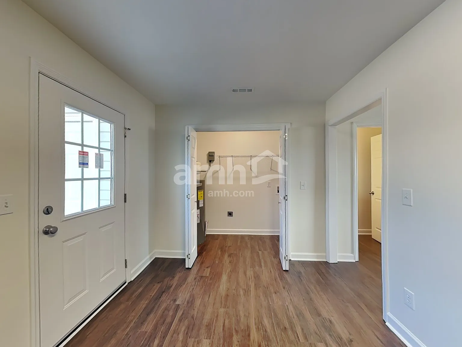 2 bed, 2.5 bath, 1200 sqft, $1,445 — Photo 4