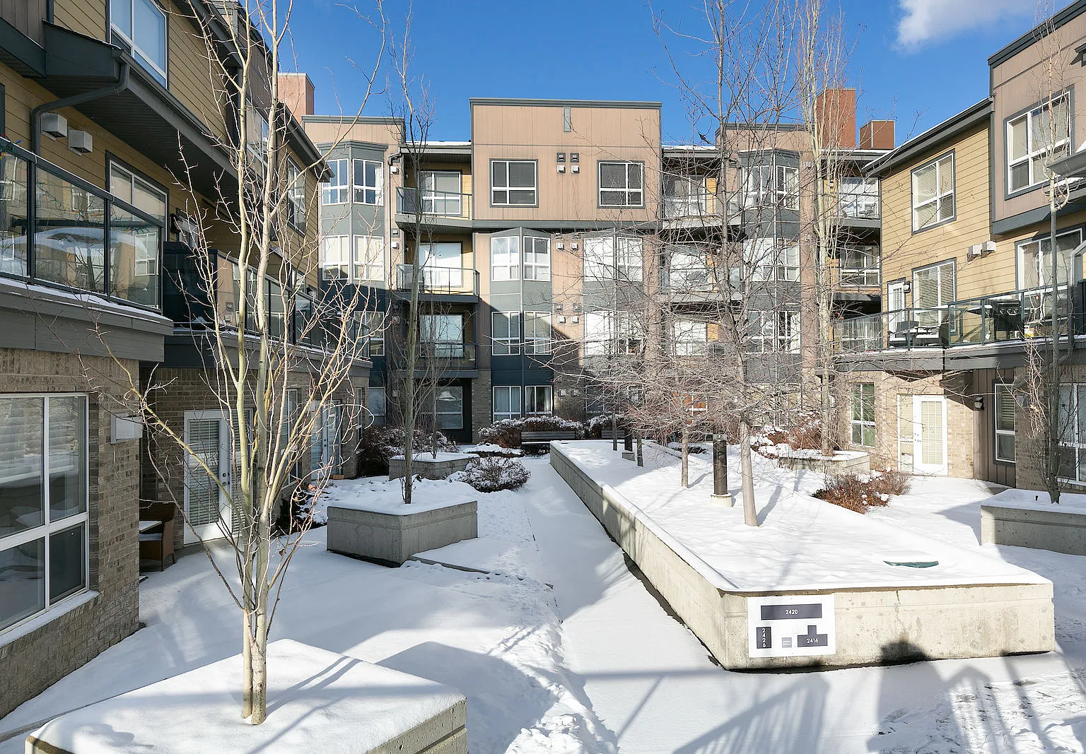 Spacious 1 Bedroom Condo in the Heart of Marda Loop CIP116 — Photo 2