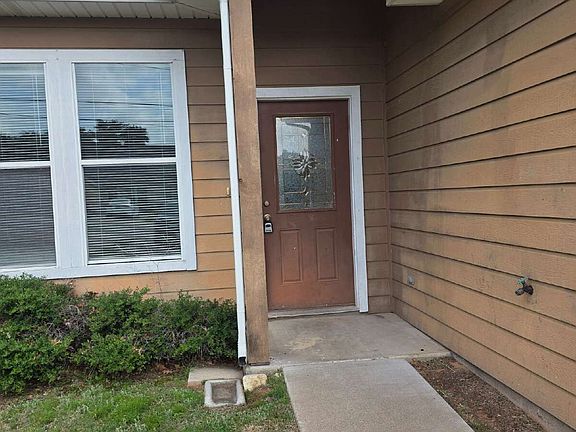 2nd image of 3712 Mandy Dr Unit 2
