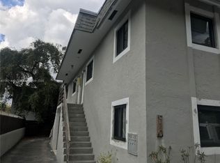 910 SW 4th Ave APT 1, Miami, FL 33130